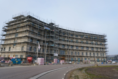 Hyllie nya högstadium och sporthall rullar på